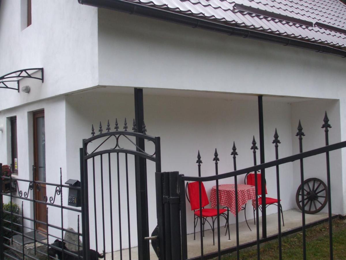 Villa Tiny House Floare De Colt Moeciu De Sus Exterior foto
